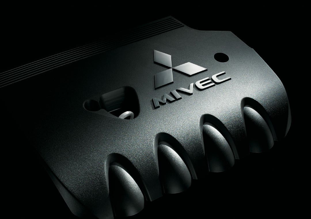 2360 CC, INLINE MIVEC ENGINE - OUTLANDER