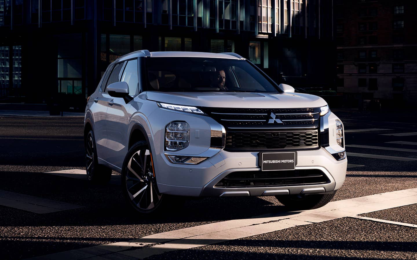 Mitsubishi outlander 2024 2025