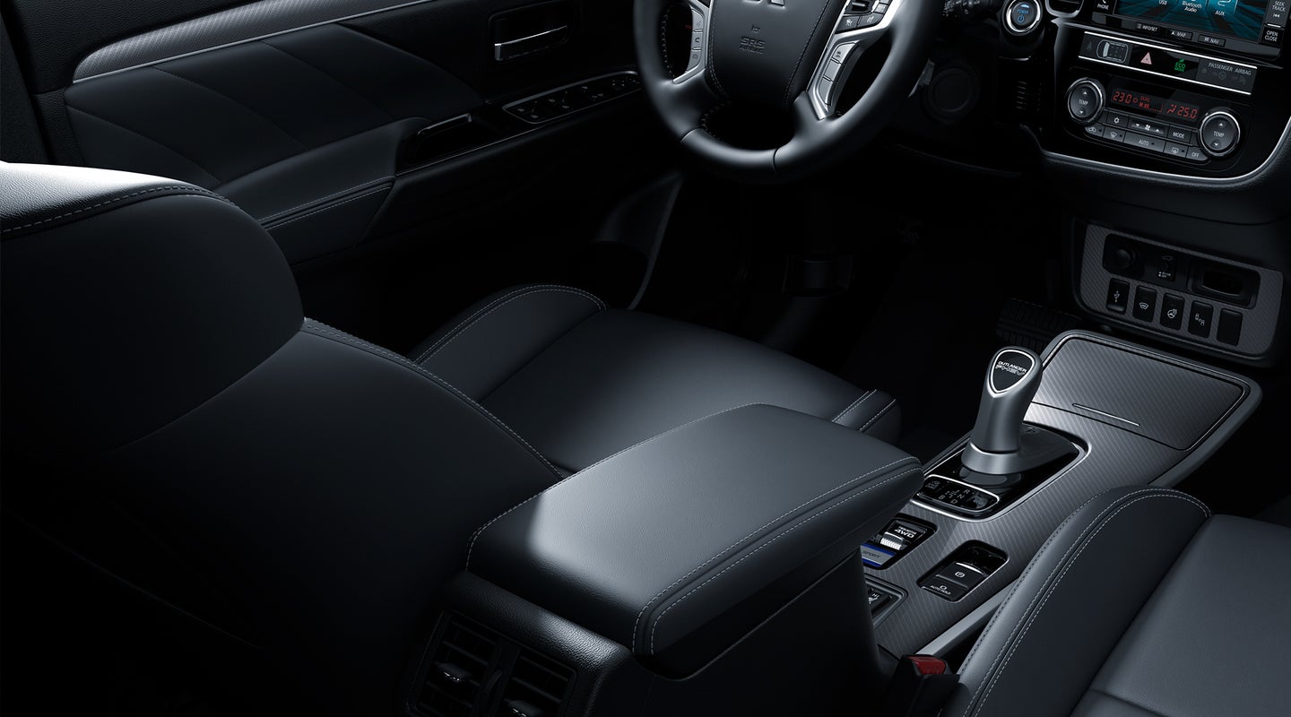 Contact Mitsubishi Motors Oman